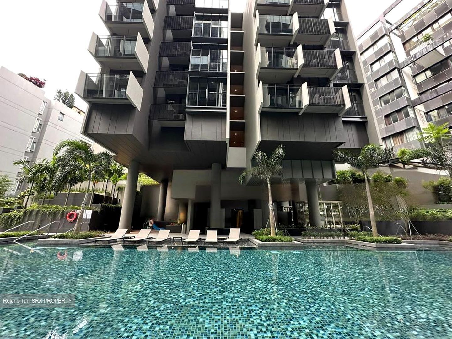 Haus On Handy (D9), Condominium #488069571